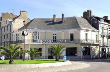 Le Grand Café Centre d’art contemporain — Pôle Arts Visuels Pays de la Loire